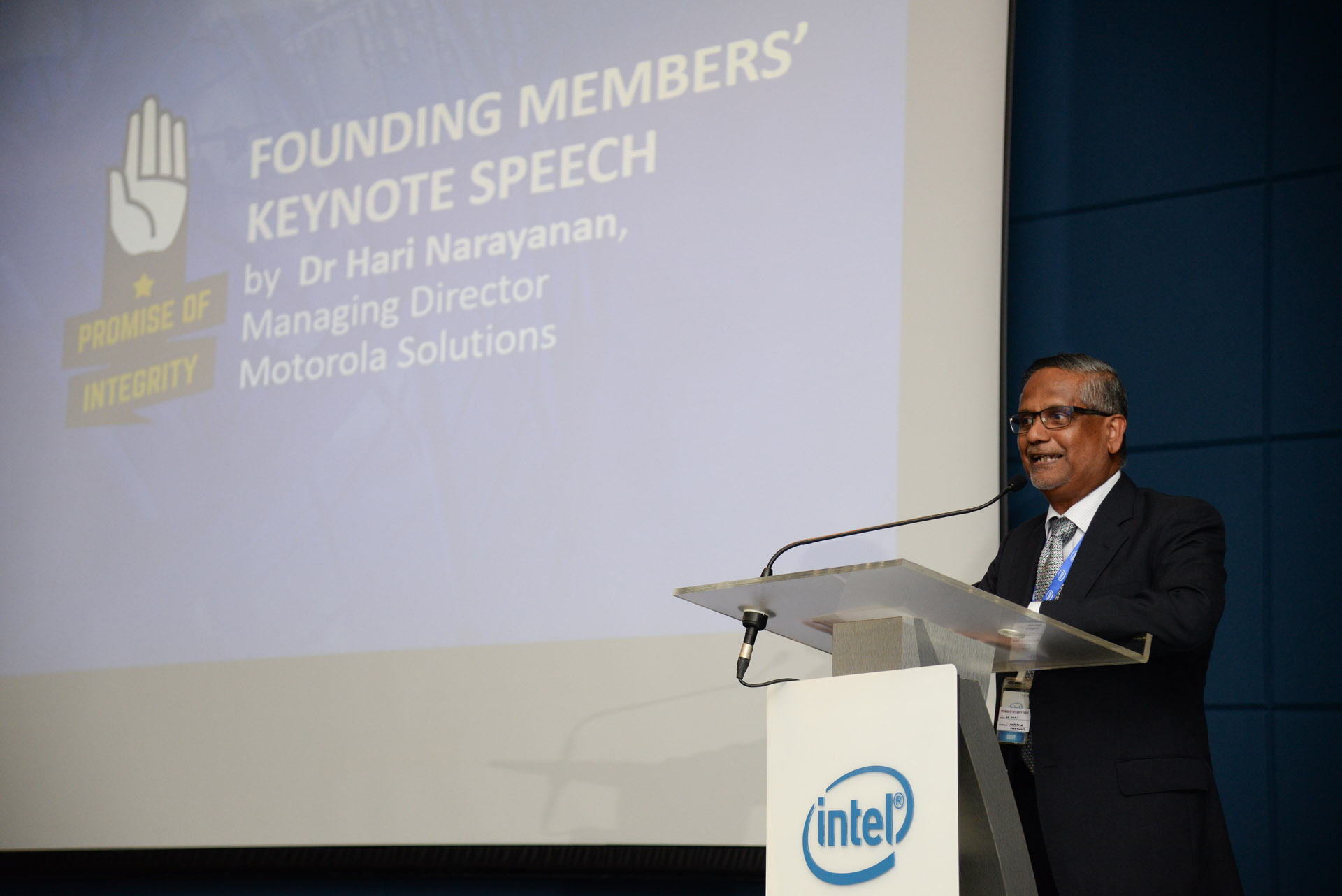 Dr Hari Narayanan, Managing Director of Motorola Solutions Malaysia giving the Founding Members' Keynote Speech